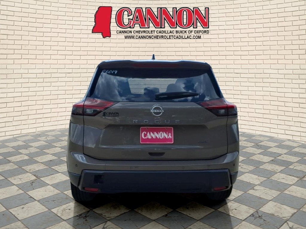 Used 2025 Nissan Rogue SV SUV