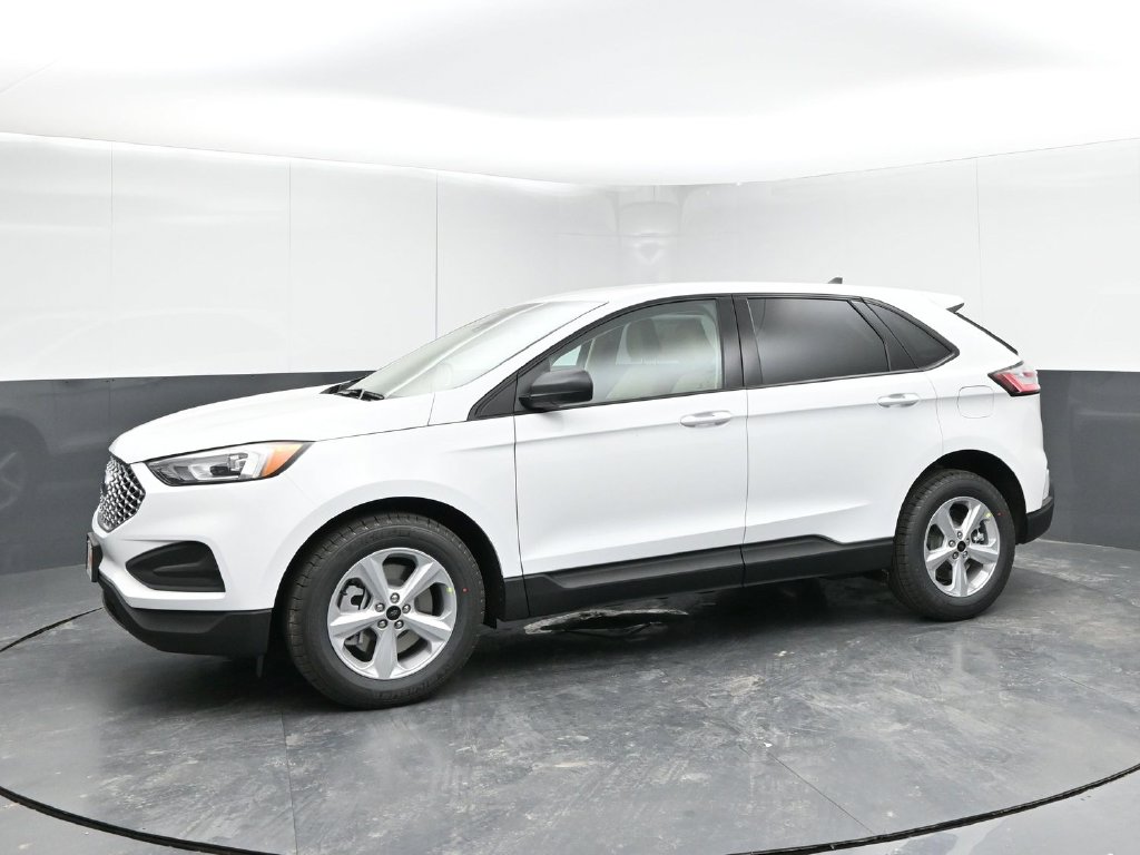 2024 Ford Edge SE - Photo 4