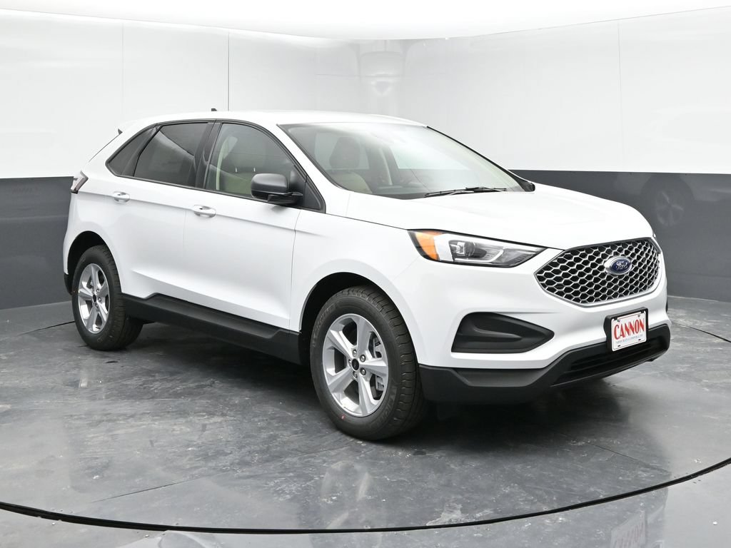 Used 2024 Ford Edge SE SUV