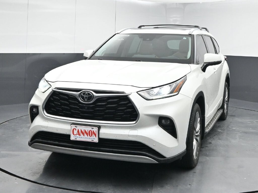 Used 2021 Toyota Highlander Platinum SUV