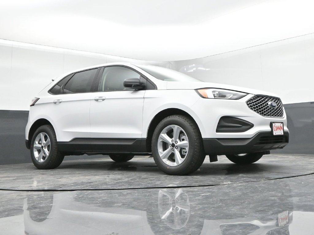 2024 Ford Edge SE - Photo 26