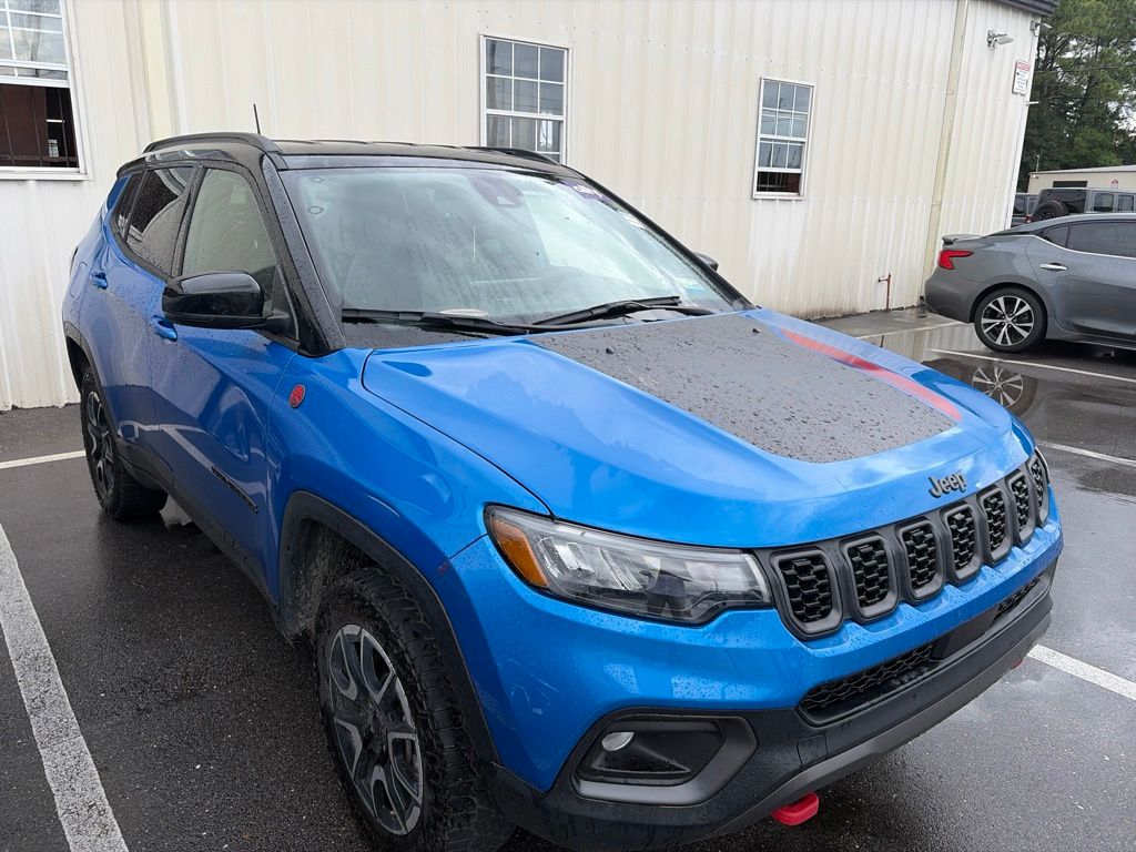 2025 Jeep Compass Trailhawk