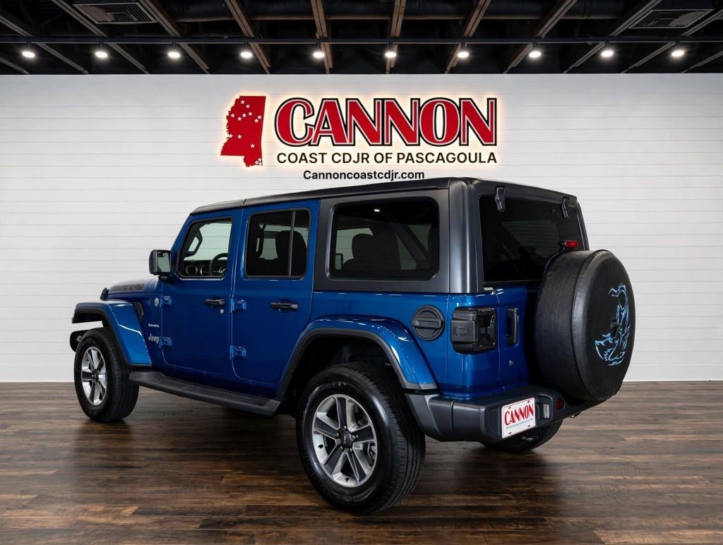 Used 2018 Jeep Wrangler Unlimited Sahara SUV
