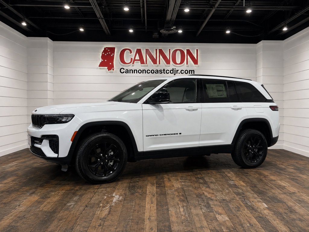 2026 Jeep Grand Cherokee Laredo