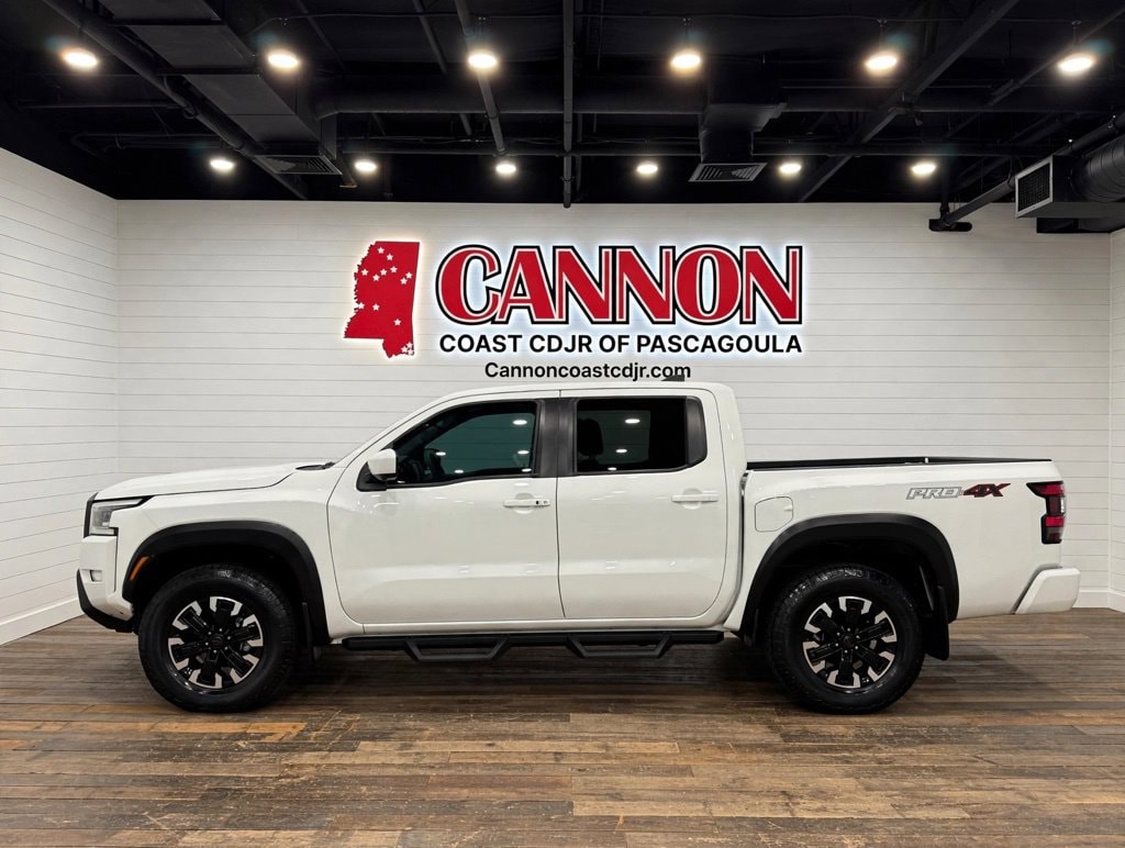 Used 2023 Nissan Frontier PRO-4X Truck