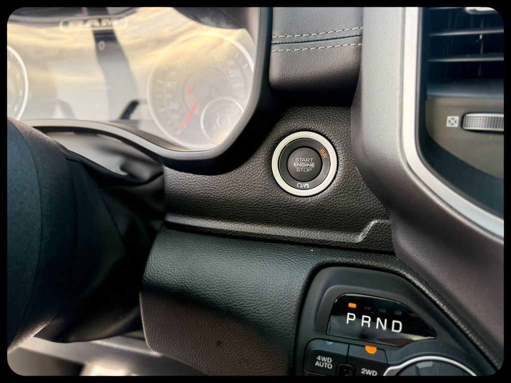 2025 RAM 1500 Big Horn/Lone Star - Photo 40