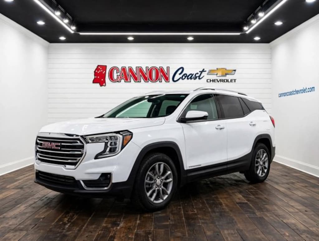 Used 2023 GMC Terrain SLT SUV