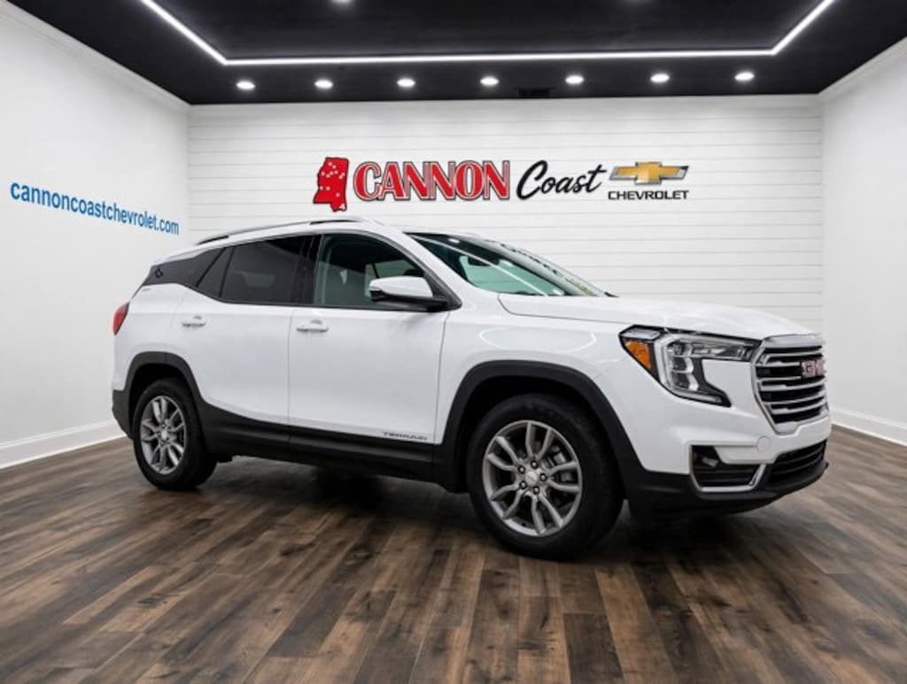 Used 2023 GMC Terrain SLT SUV