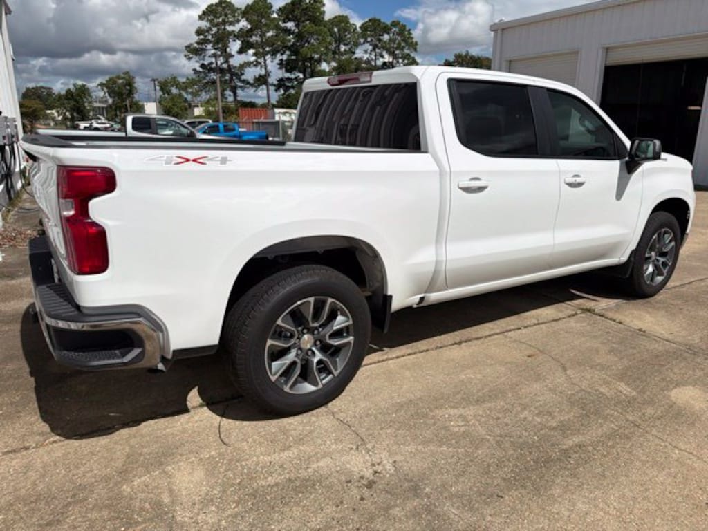 New 2026 Chevrolet Silverado 1500 LT Truck