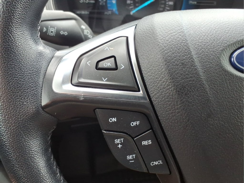 2023 Ford Edge SEL - Photo 19