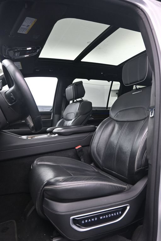 2023 Jeep Grand Wagoneer L Series II - Photo 9