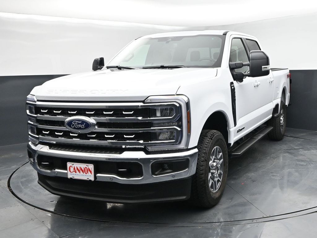 New 2026 Ford F-250SD Lariat Truck Crew Cab