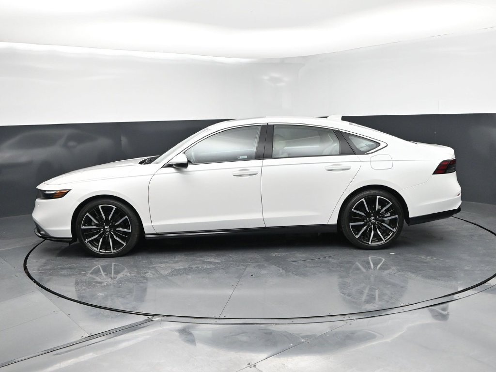 Used 2025 Honda Accord Hybrid Touring Sedan