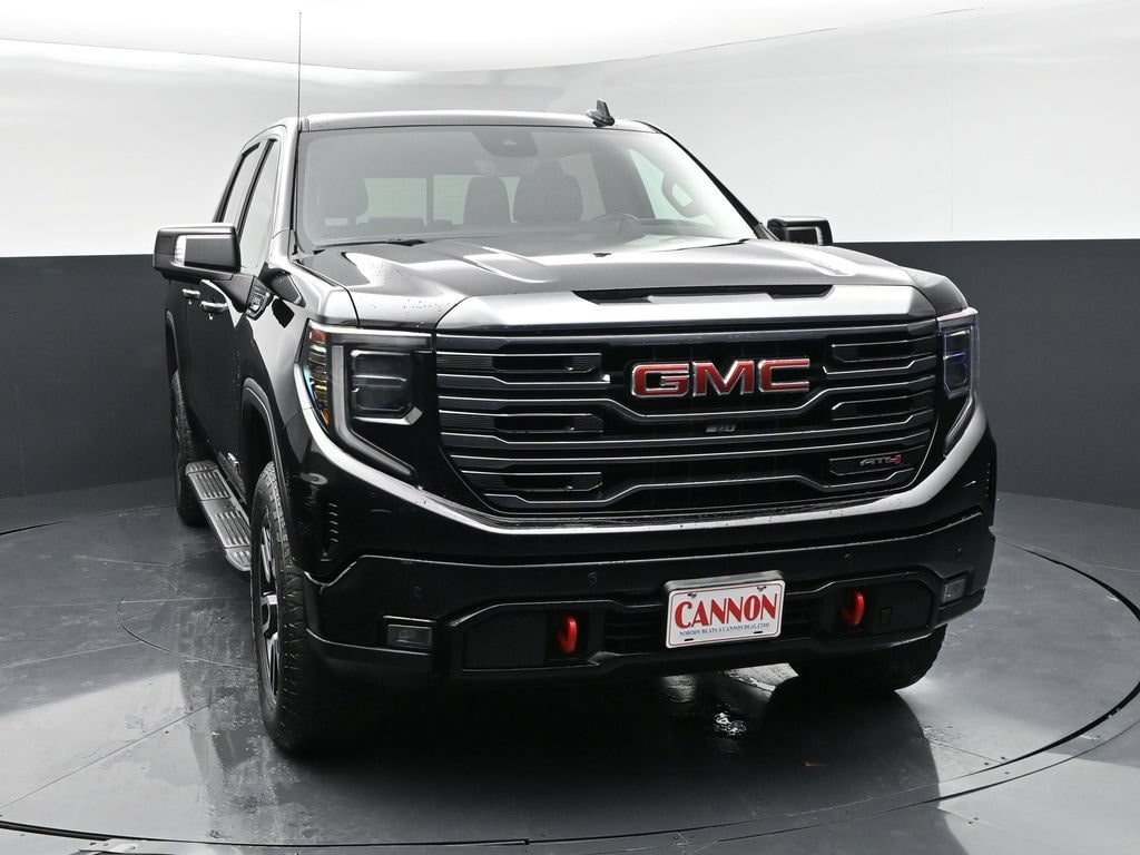 Used 2022 GMC Sierra 1500 AT4 4WD Crew Cab 147 AT4