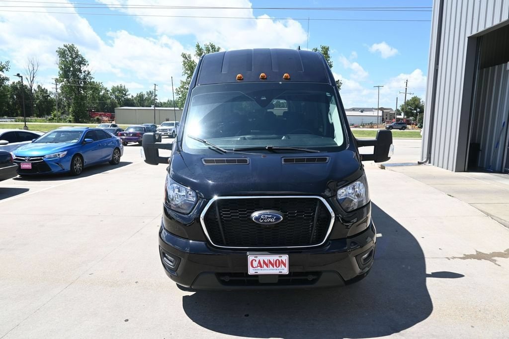 Used 2024 Ford Transit Passenger Wagon XLT T-350 HD 148 EL High Roof XLT DRW RWD