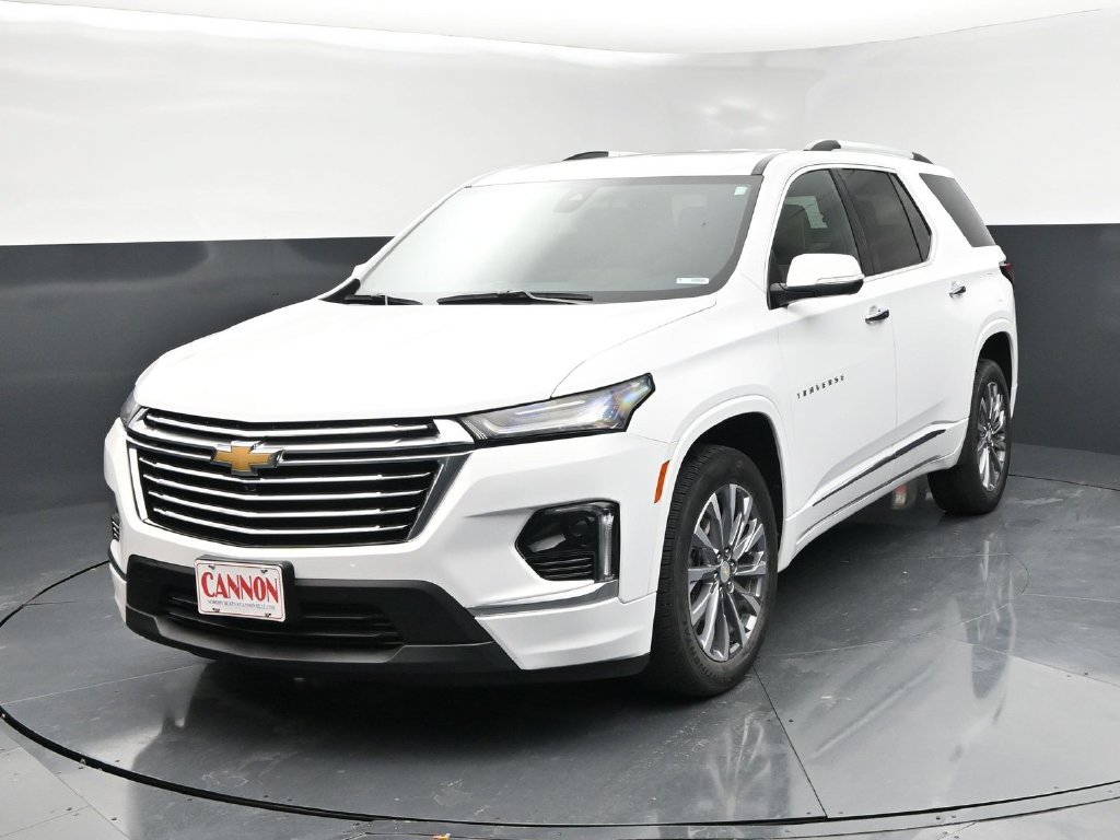 Used 2023 Chevrolet Traverse Premier FWD Premier