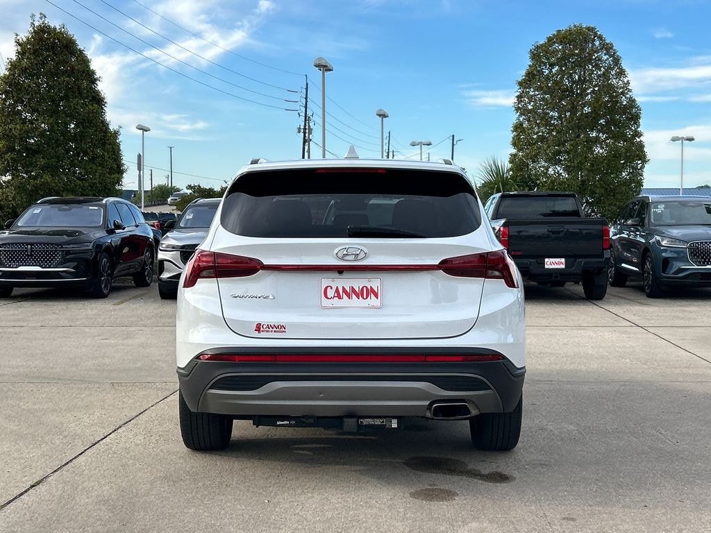Used 2023 Hyundai Santa Fe SE SUV