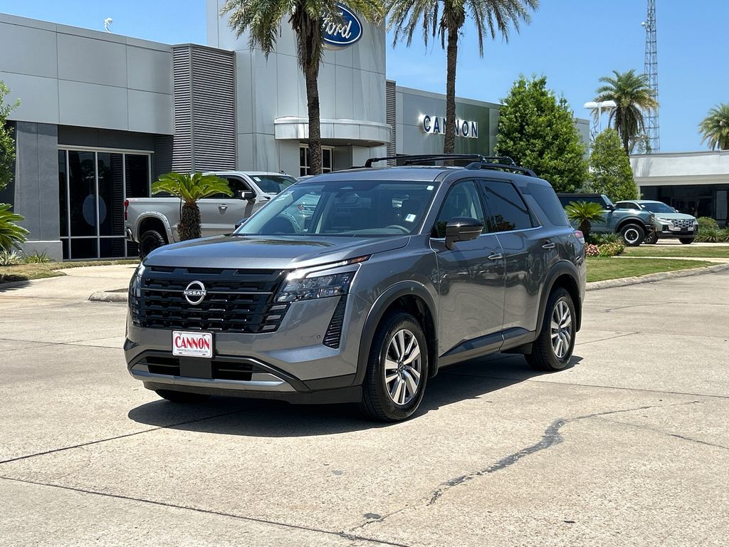 Used 2026 Nissan Pathfinder SL SUV