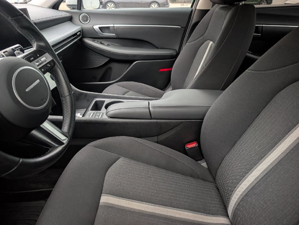 Used 2024 Hyundai Sonata Hybrid SEL Sedan