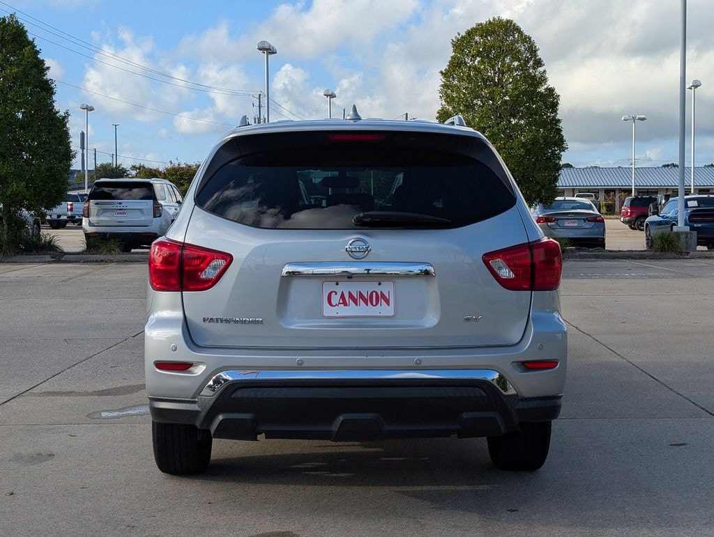 Used 2019 Nissan Pathfinder SV SUV