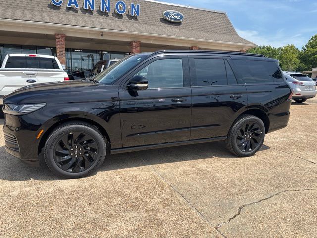 2027 Lincoln Navigator Reserve