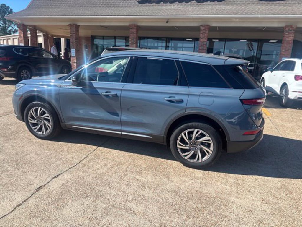Used 2023 Lincoln Corsair Standard SUV