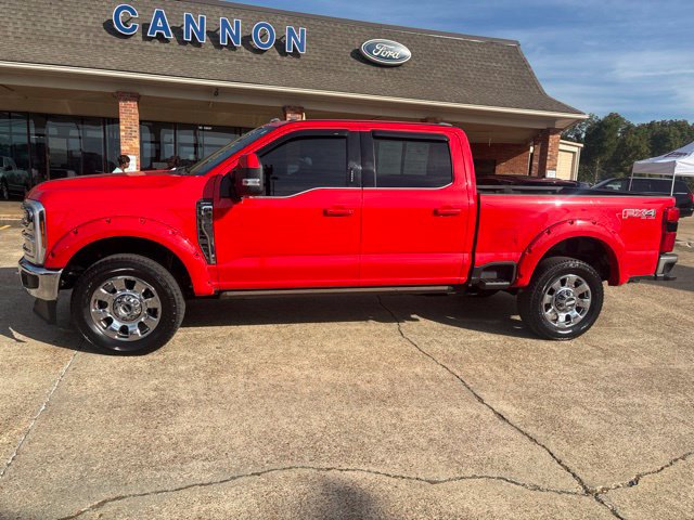 Used 2024 Ford F-250SD Lariat Truck