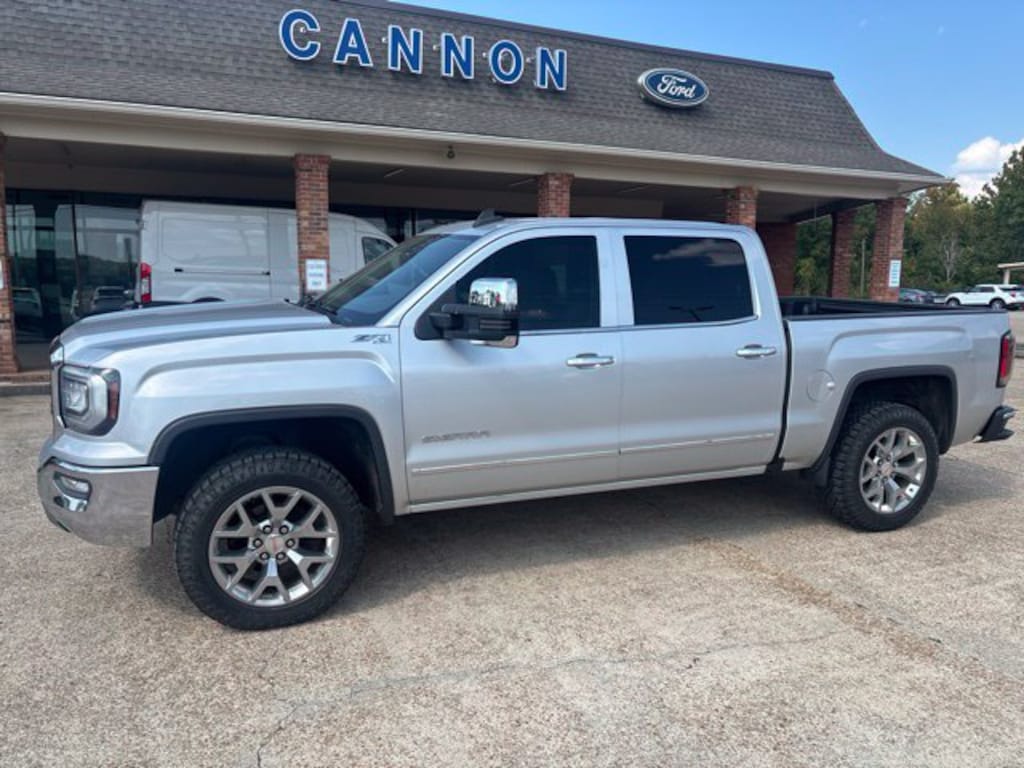 Used 2018 GMC Sierra 1500 SLT Truck