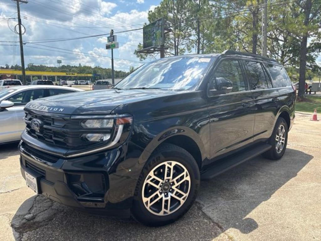 Certified 2025 Ford Expedition Active SUV