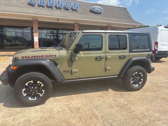 2025 Jeep Wrangler 4-Door Rubicon