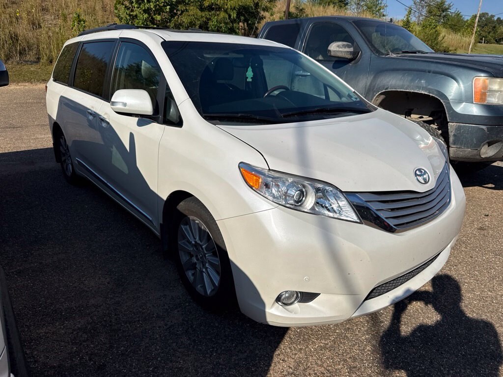 Used 2014 Toyota Sienna XLE
