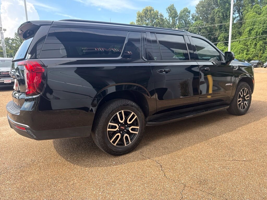 Used 2023 GMC Yukon XL AT4 SUV