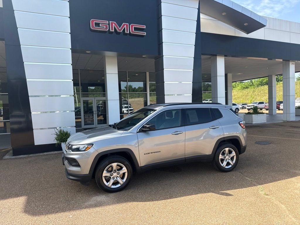 2023 Jeep Compass Latitude
