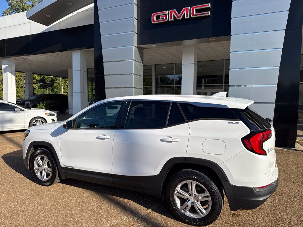 Used 2018 GMC Terrain SLE SUV