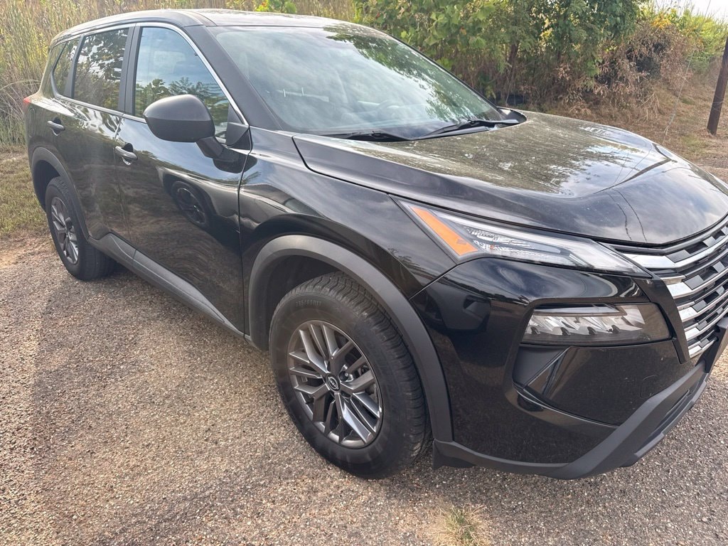 Used 2024 Nissan Rogue S