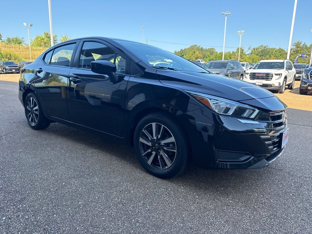 2024 Nissan Versa Sedan SV
