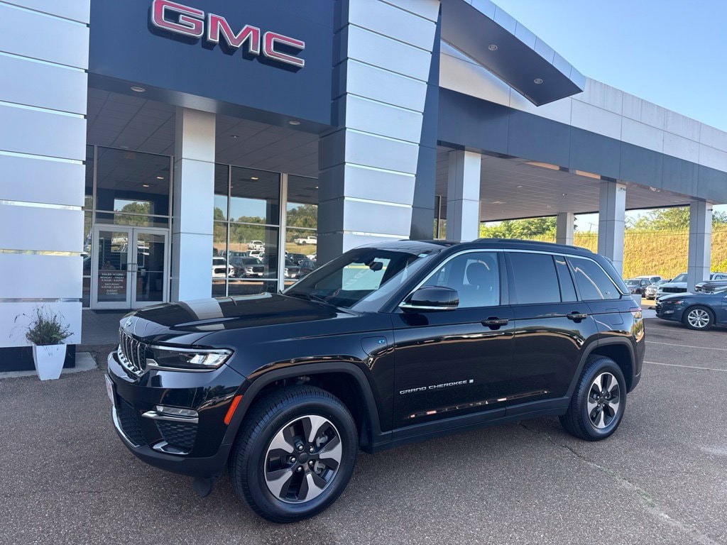 Used 2024 Jeep Grand Cherokee 4xe Limi