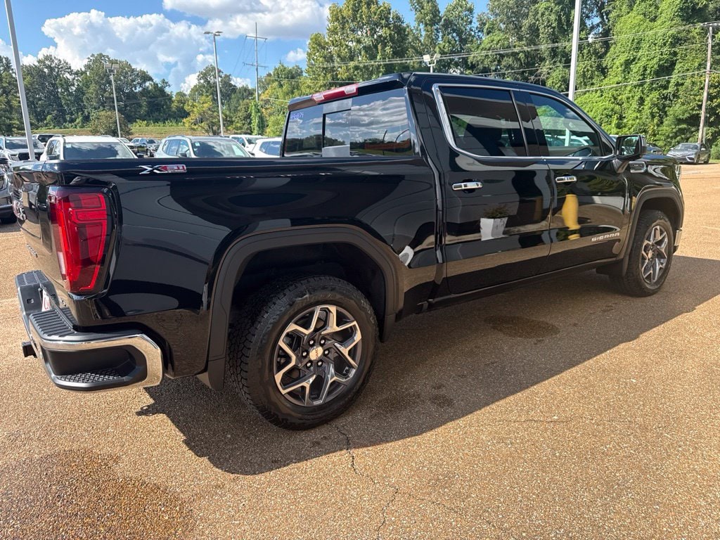 New 2026 GMC Sierra 1500 SLT Truck