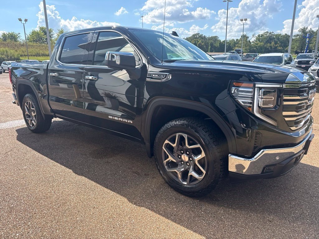 New 2026 GMC Sierra 1500 SLT Truck