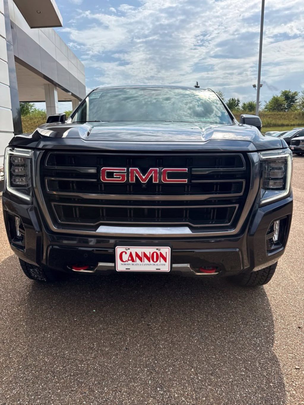 Used 2024 GMC Yukon XL AT4 SUV
