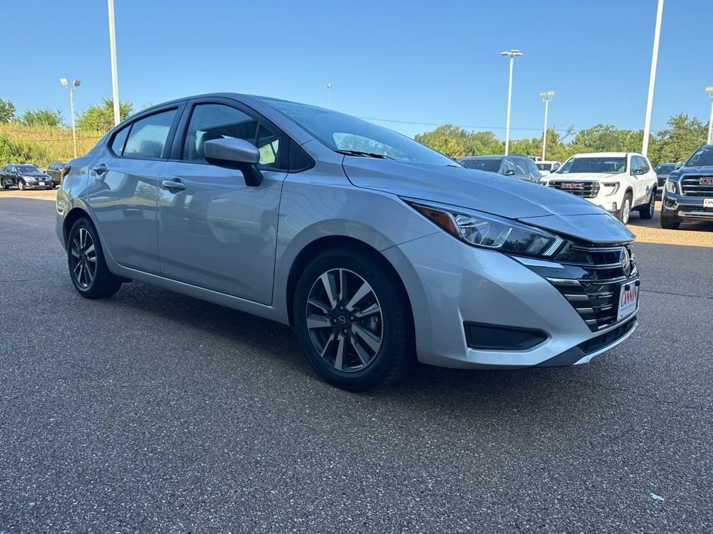 2024 Nissan Versa Sedan