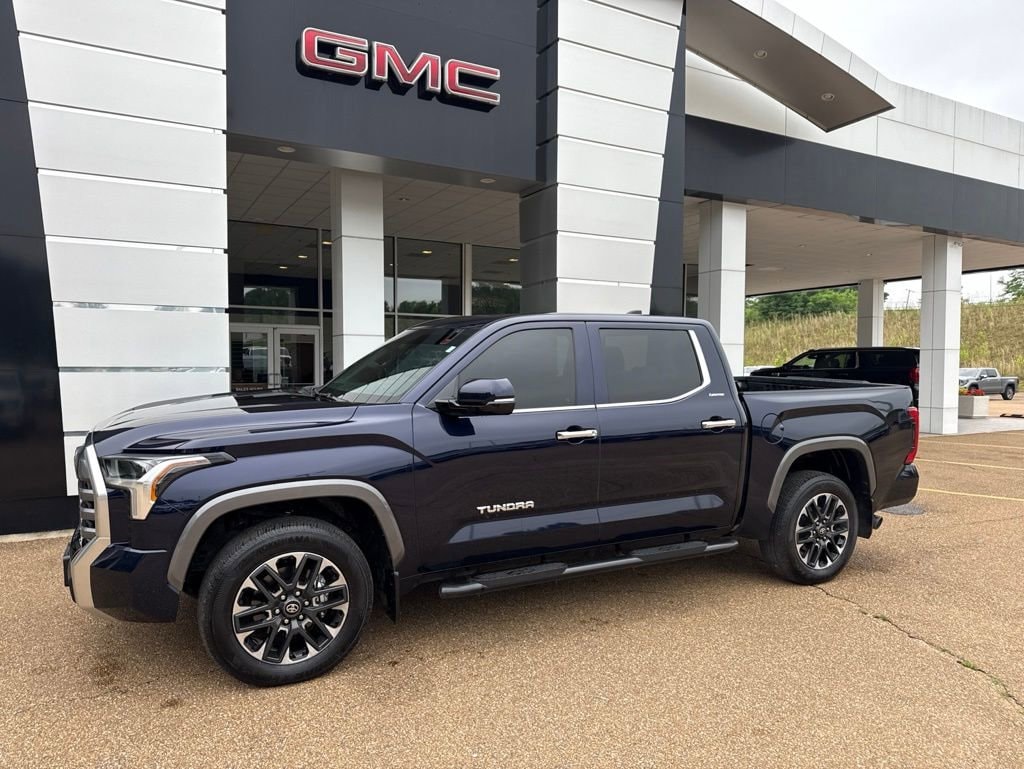 Used 2025 Toyota Tundra 4WD Limited