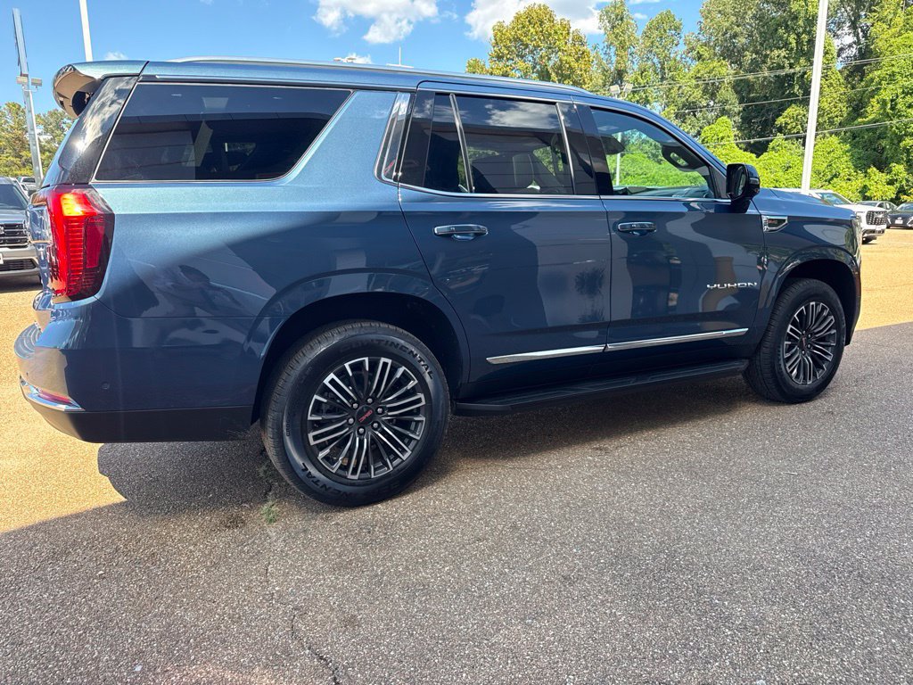 New 2026 GMC Yukon Elevation SUV