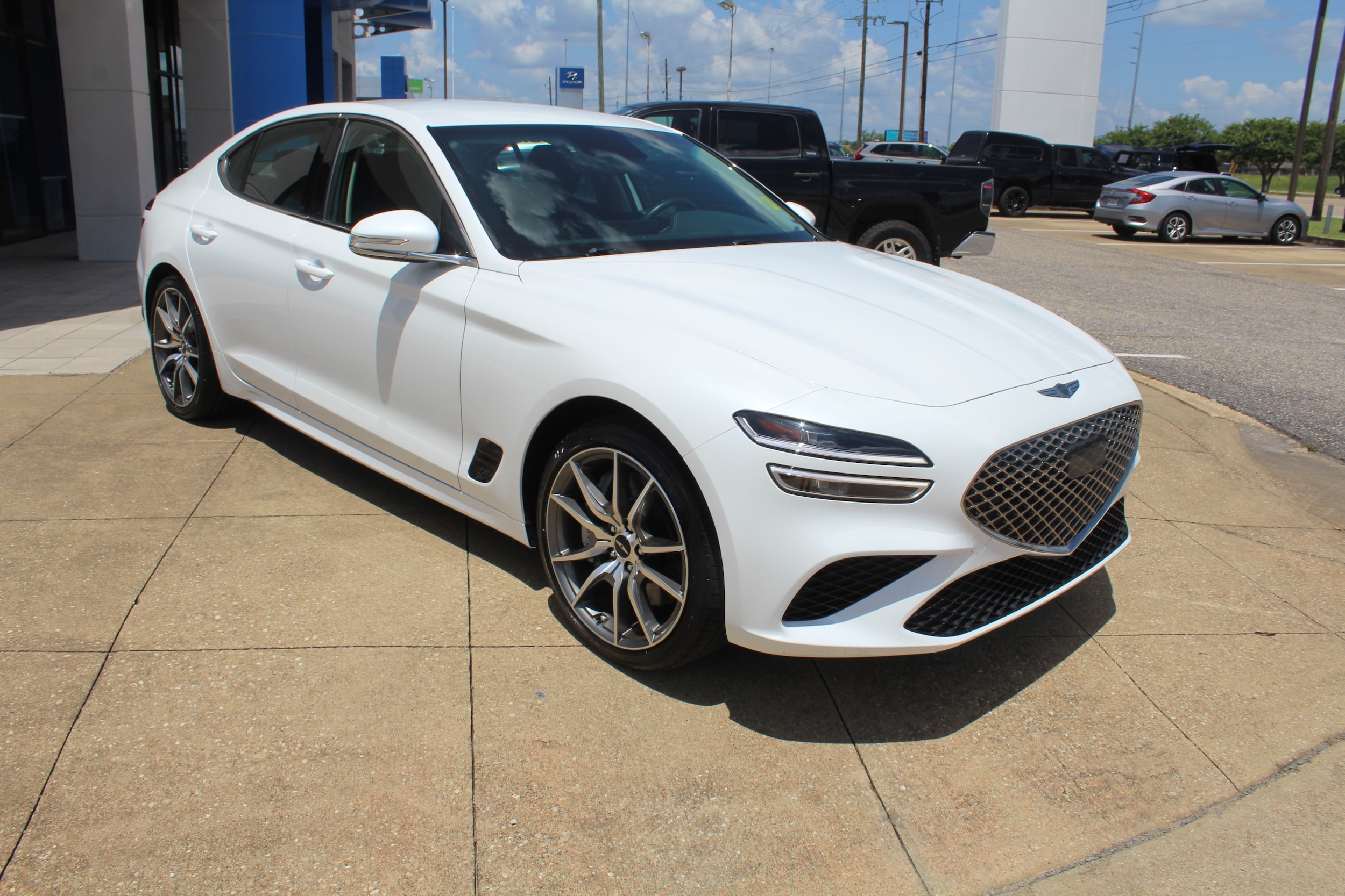 2025 GENESIS G70