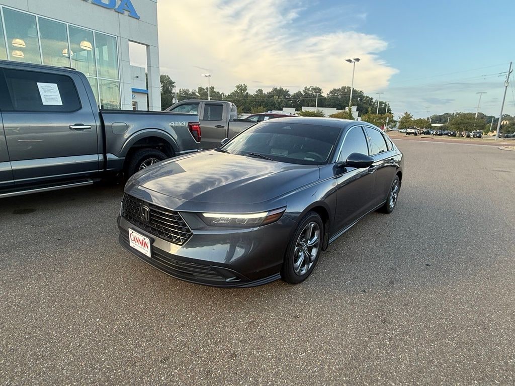 Used 2024 Honda Accord EX Sedan