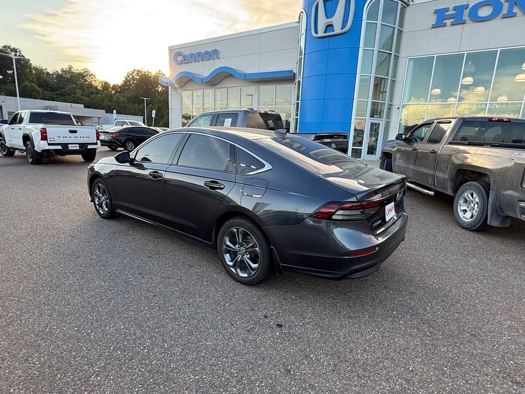 Used 2024 Honda Accord EX Sedan