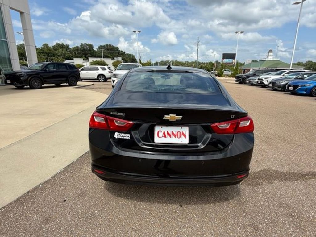 Used 2024 Chevrolet Malibu LT Sedan