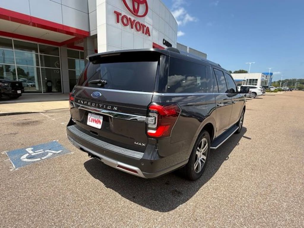Used 2022 Ford Expedition Max Limited SUV