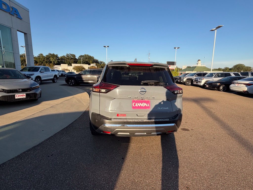 Used 2021 Nissan Rogue Platinum SUV