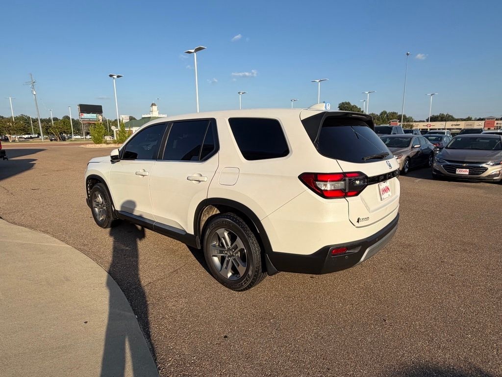 Used 2023 Honda Pilot EX-L SUV